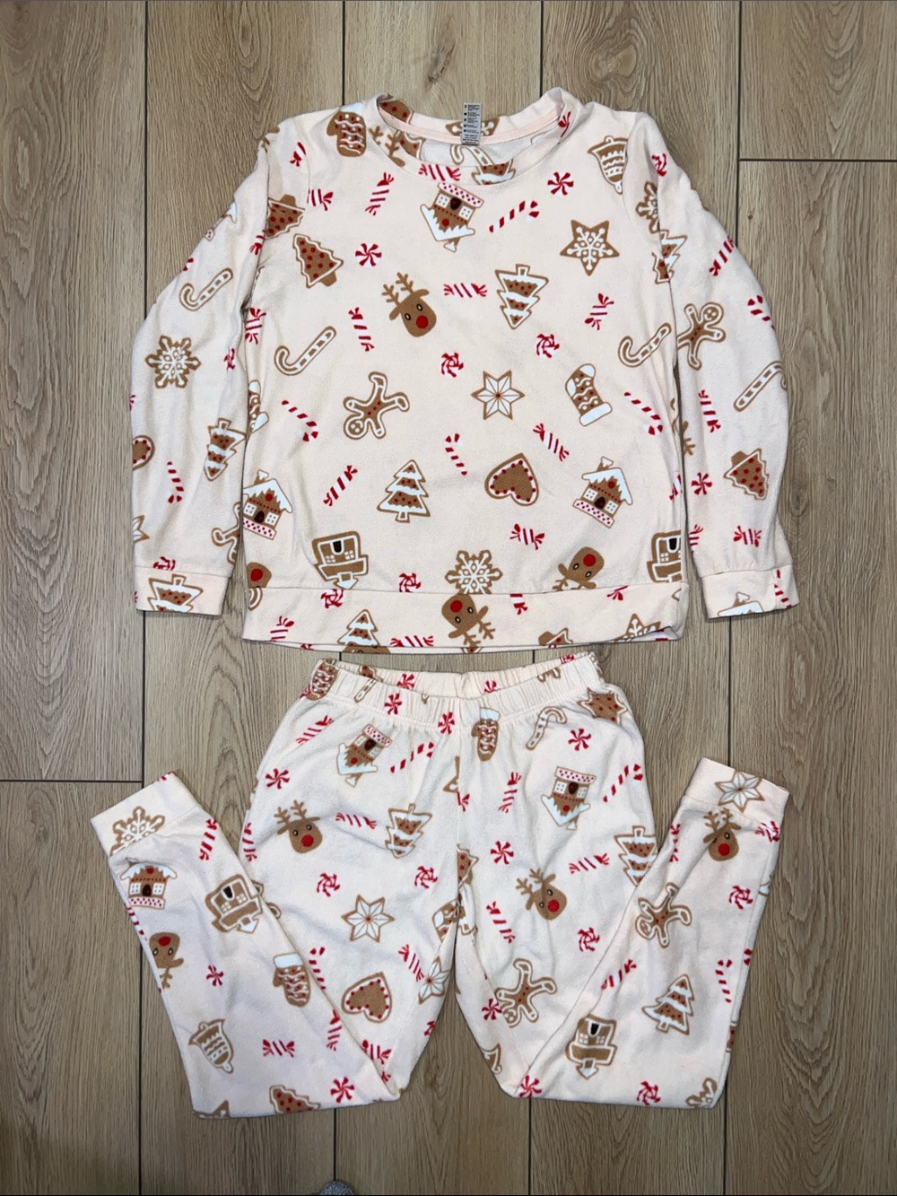 George Cream, Red and Brown Holiday Gingerbread Pajama Set